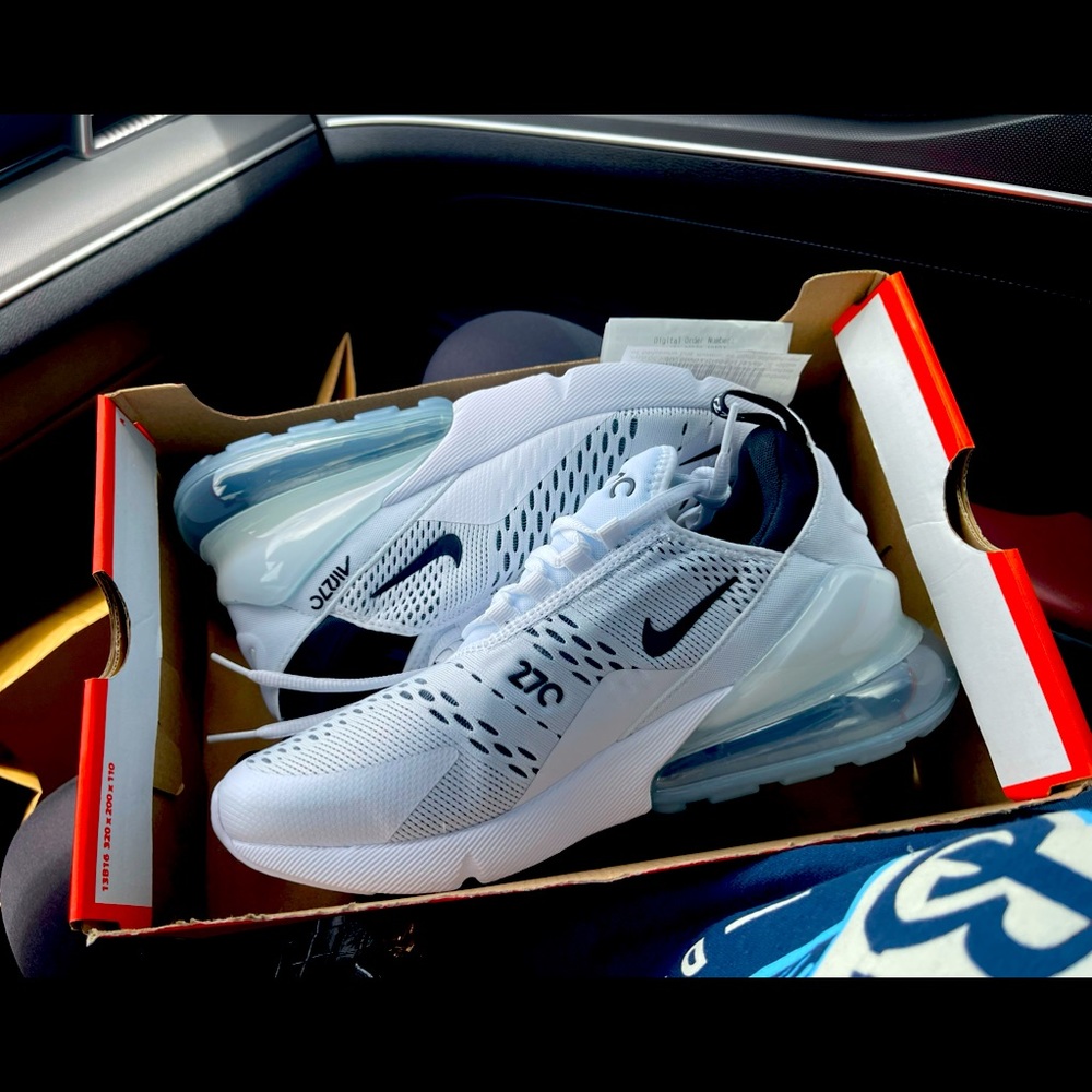 Nike Air Max 270 Womens